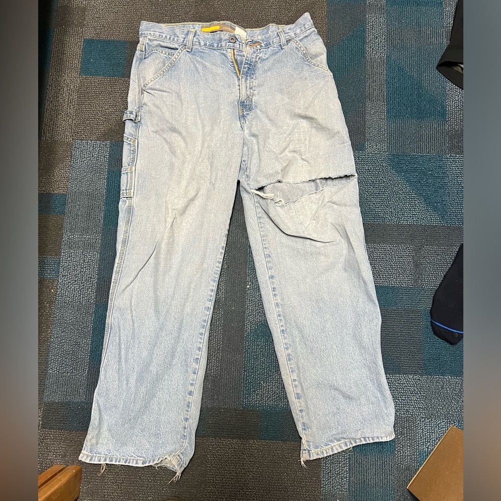 I’ve worn these jeans for a long time, love them. Baggy relaxed fit.